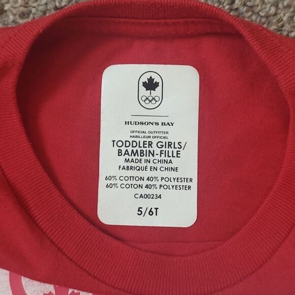 Hudson's Bay Toddler Girls Size 5/6T Short Sleeve Red‎ Canada/Olympics T-shirt - Picture 4 of 7